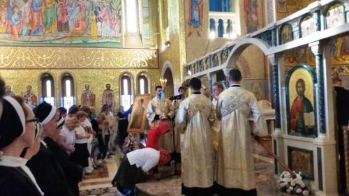 З нагоди Дня матері українці в Італії здійснили паломництво та молились перед головною іконою Риму